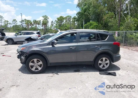 2013 Toyota Rav4 Xle z USA, uszkodzony, nr VIN JTMRFREV6DD044484